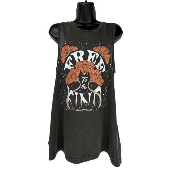 GIRL DANGEROUS Free To Be Kind Tank Top Sz M Black Floral Graphic 100% Cotton - Picture 1 of 10